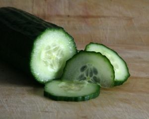 4 intrebuintari ale castravetilor pentru frumusetea ta