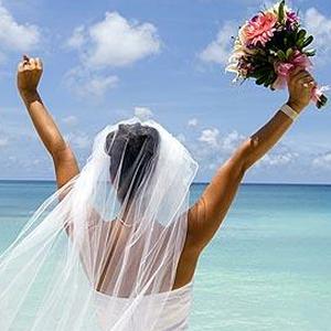 O femeie spune ca a gasit reteta fericirii: Casatoria cu sine insasi