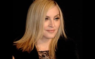 Madonna va lansa un brand-ul de moda ''Truth or Dare''