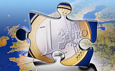 Zona euro se afla in pragul recesiunii, considera presedintele Eurogrupului