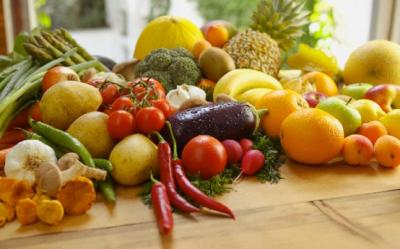 Fructele si legumele crude scad riscul genetic de maladii cardiace