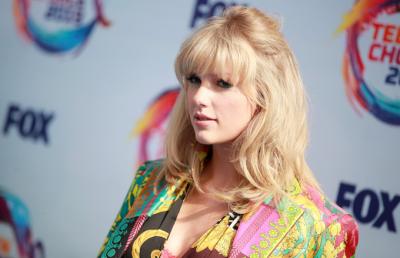Taylor Swift, un nou album centrat pe iubire