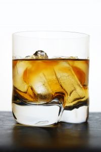 6 Mituri despre alcool