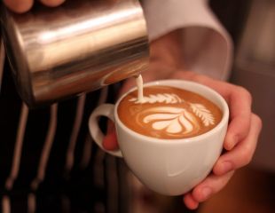 8 moduri prin care poti sa-ti faci cafeaua sanatoasa