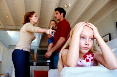 Certurile din familie afecteaza dezvoltarea copilului?
