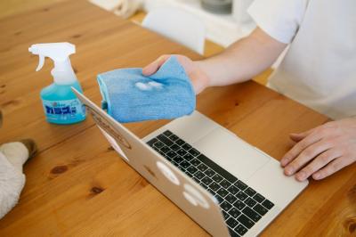 5 ponturi pentru dezinfectarea eficienta a suprafetelor