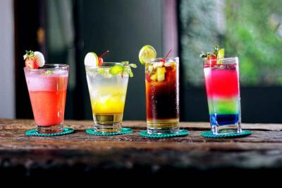 Retete de cocktail pentru o vara racoroasa si fara alcool