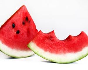 Fructe de vara care te ajuta sa slabesti sanatos