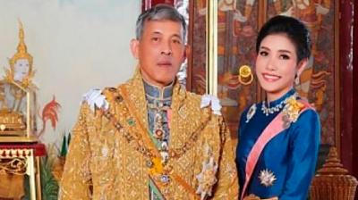 Regele Thailandei are o noua concubina pe care deja a prezentat-o sotiei