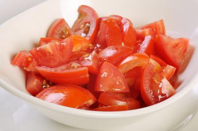 Dieta cu salata de rosii te ajuta sa slabesti rapid