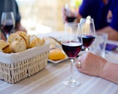 Masa de Paste: Cum asociem vinurile cu preparatele culinare