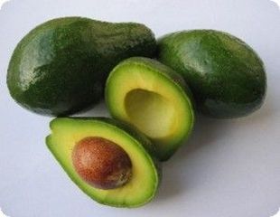 Briose cu avocado si ciocolata