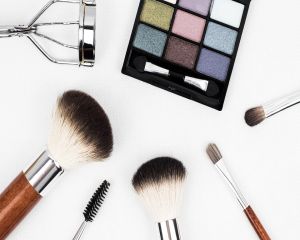 3 secrete de make-up pentru ochi expresivi