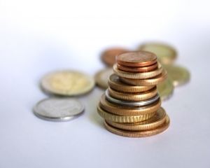 Salariul minim pe economie va creste de la 1 iulie 2013