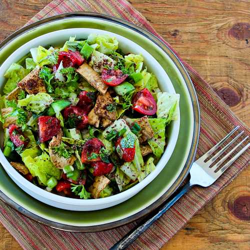 Fattoush si Tabbouleh, 2 salate libaneze de care te vei indragosti!