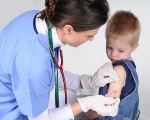 9 vaccinuri devin obligatorii pentru copii de anul viitor