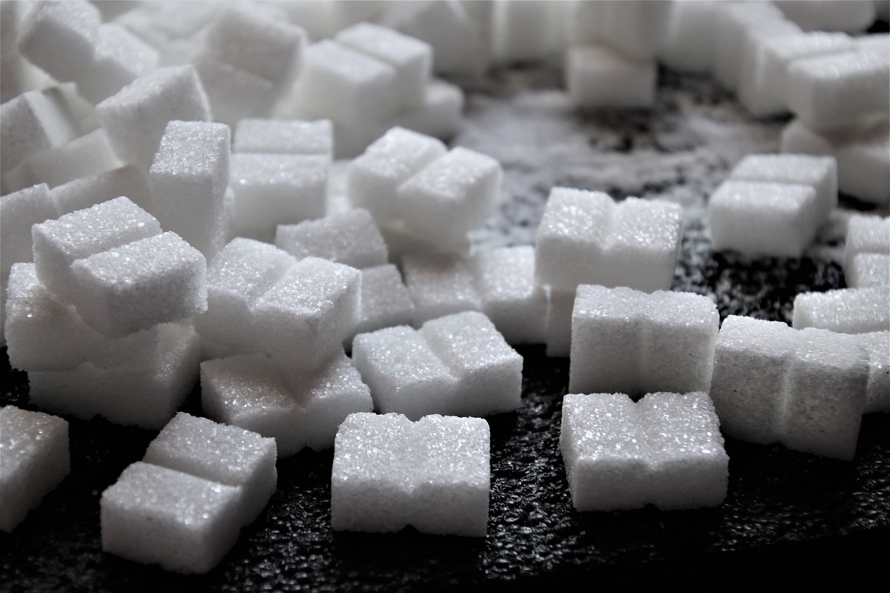 Alimente care provoaca insomnie: Ce sa eviti pentru un somn linistit