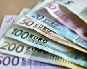 Beneficii pentru parintii romani care lucreaza in Germania - pana la 2.600 euro anual pentru fiecare copil