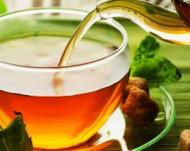 Top 5 beneficii ale consumului zilnic de ceai