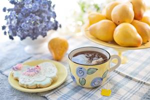 Top 7 ceaiuri pentru o digestie usoara: remedii care calmeaza durerile de stomac