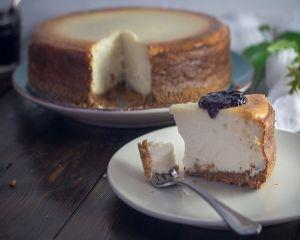 Desert simplu si rapid: cheesecake fara coacere
