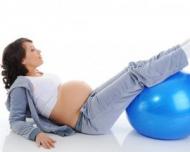 5 trucuri pentru a scapa de durerile de spate in timpul sarcinii