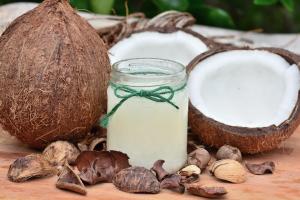 Ulei de cocos - adjuvant natural pentru sanatate si alimentatie