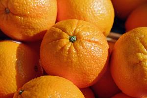 Cum sa iti intaresti imunitatea in sezonul rece: consuma portocale!