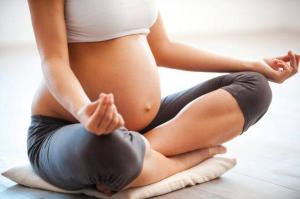 Cum iti feresti pielea de vergeturi in perioada sarcinii