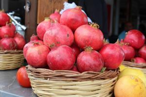  Rodia, fruct excelent in sezonul rece. Top 4 beneficii pentru sanatate