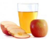 De ce sucul de mere NU este recomandat copiilor?
