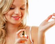 Trucuri pentru a mentine parfumul pe pielea ta mai mult timp