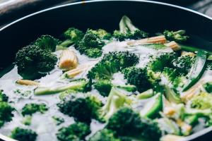 Ce mai gatim - 5 idei de preparate cu broccoli