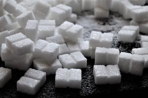 Alimente care provoaca insomnie: Ce sa eviti pentru un somn linistit